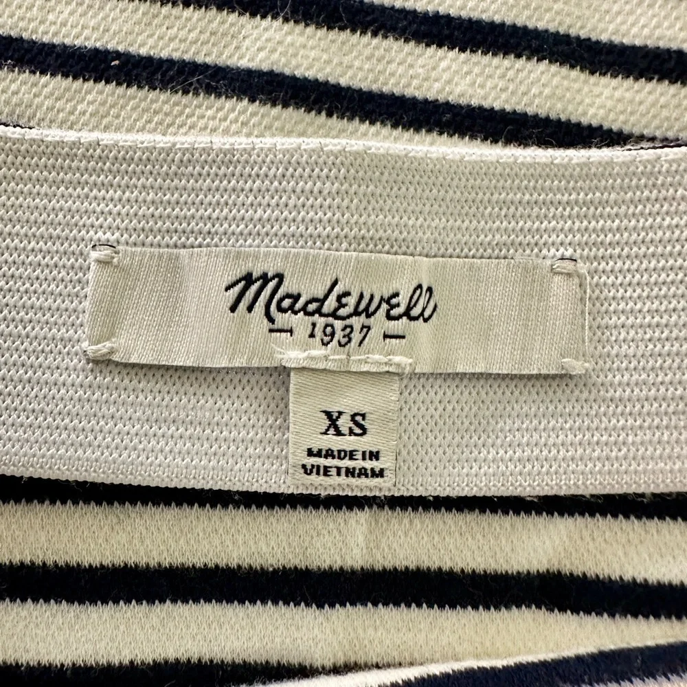 MADEWELL, NAUTICAL, SIDE ZIP SKIRT. NAVY & WHITE STRIPED, STRETCH SKIRT.SIZE XS - Picture 5 of 6